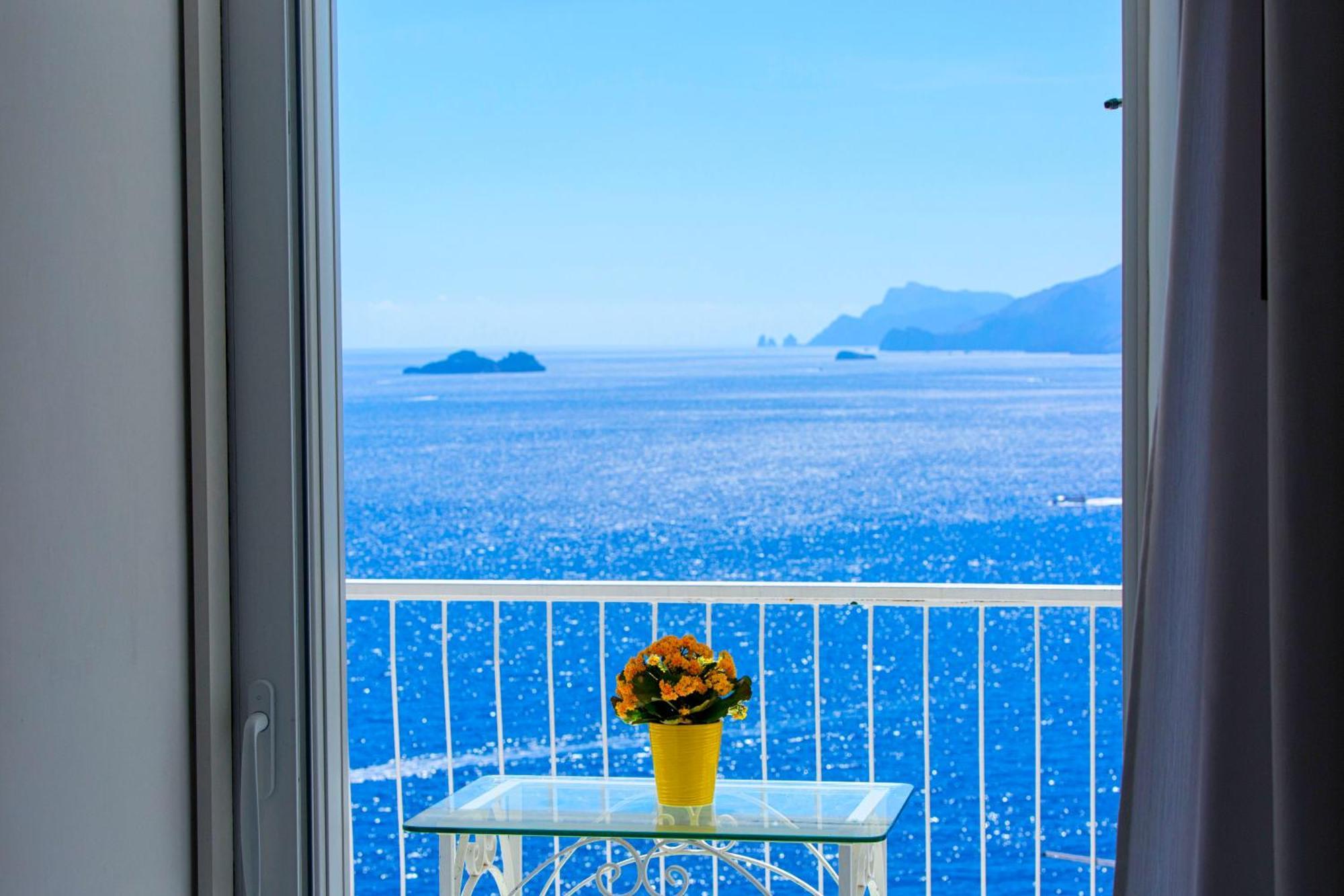 Smeraldo 3* Praiano