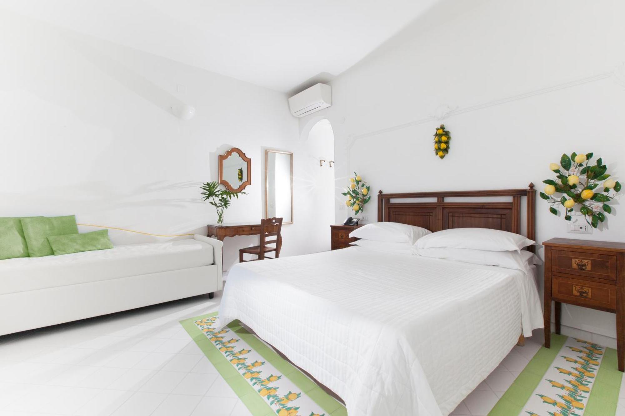 Smeraldo 3* Praiano